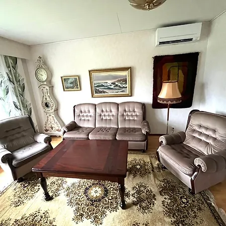 Mysighem Hembackavaegen 13 *